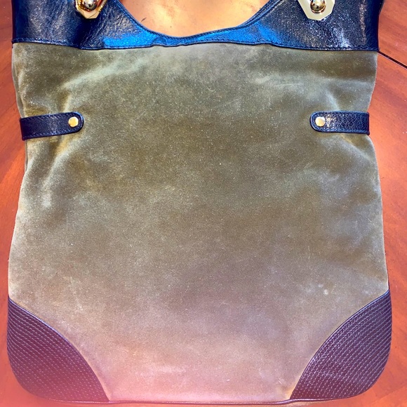 BALENCIAGA Suede Leather Tote Handbag,Olive Green. - Picture 3 of 13